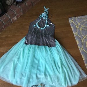 Mint Green Midi Tulle Skirt!